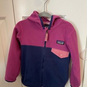 Patagonia Micro D Snap-T Fleece Jacket in Pink and Navy